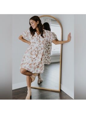 Salt Larchmont Chelsea Collar Eyelet Dress Floral Size Large Flaw**